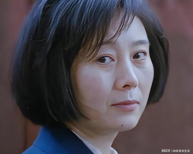 高调哭泣引发人们对李乃文的思考。麻将胡了试玩平台89岁朱媛媛母亲(图5)