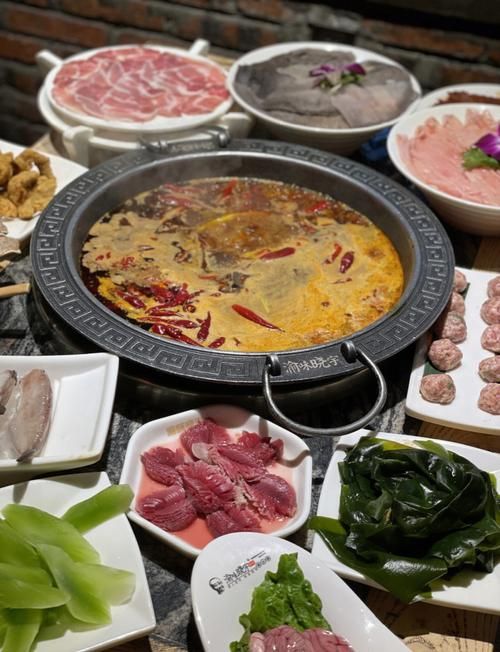 吃十大馆子吃货们快来！PG麻将胡了试玩重庆必(图10)